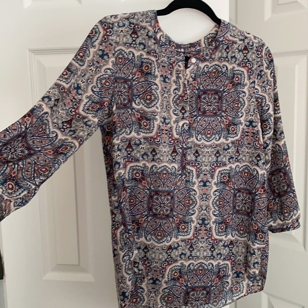 Cute printed blouse/top